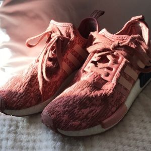Adidas NMD R1 “Raw Pink”